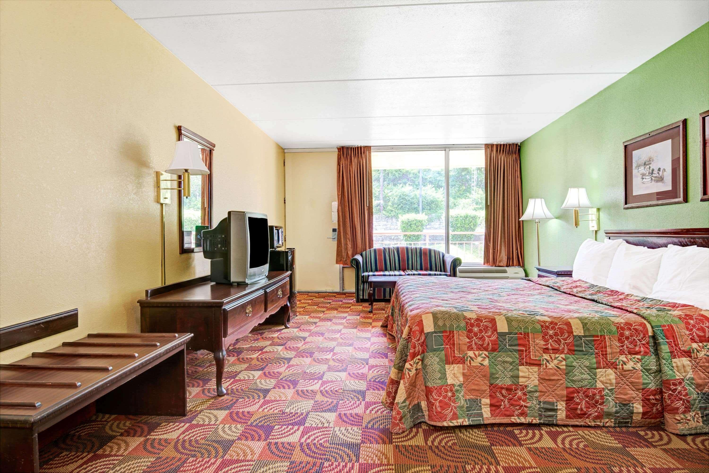 Super 8 By Wyndham Nashville Near Downtown / I-40 Экстерьер фото